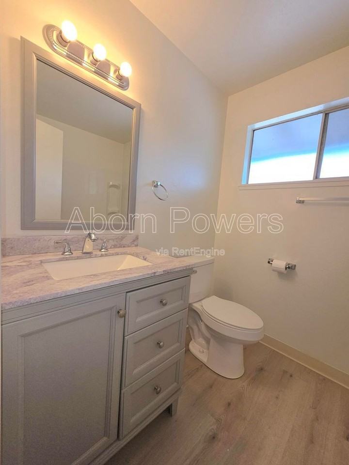 1255 Williams Way #6 - Photo 6 of 10