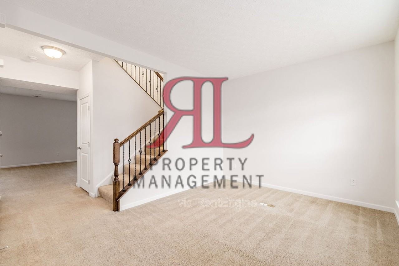 720 Maple Vista Dr - Photo 4 of 48