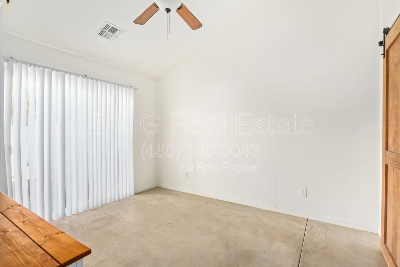 505 N 16th Ave - Photo 7 of 13