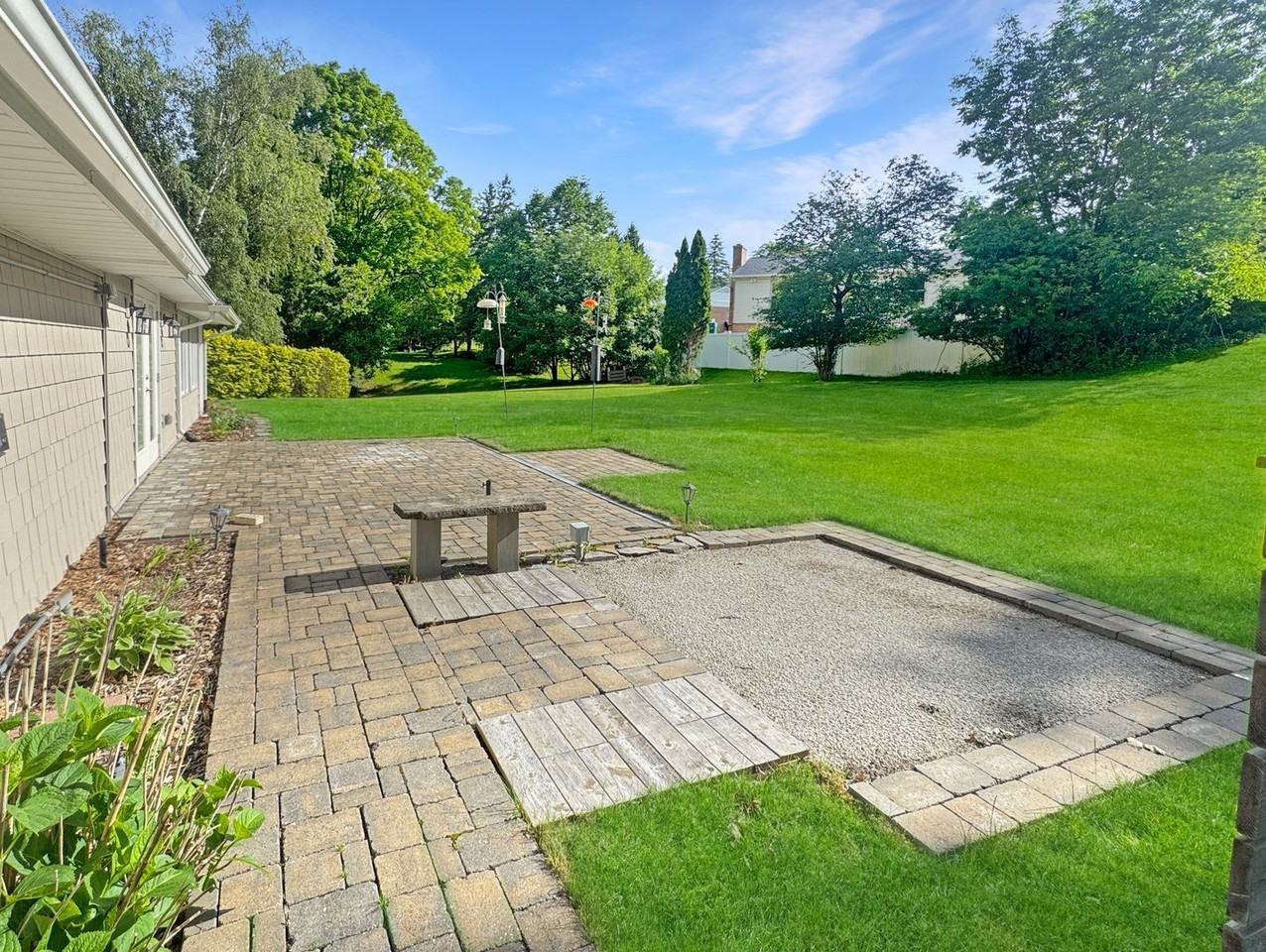 2148 Omena Dr Se - Photo 4 of 5