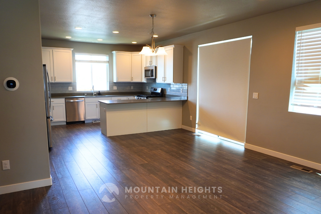 3977 W Penstemon Way - Photo 7 of 50
