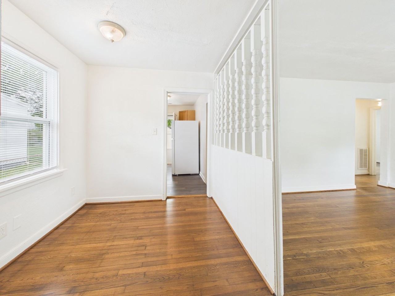 2603 Houston Ave - Photo 6 of 33