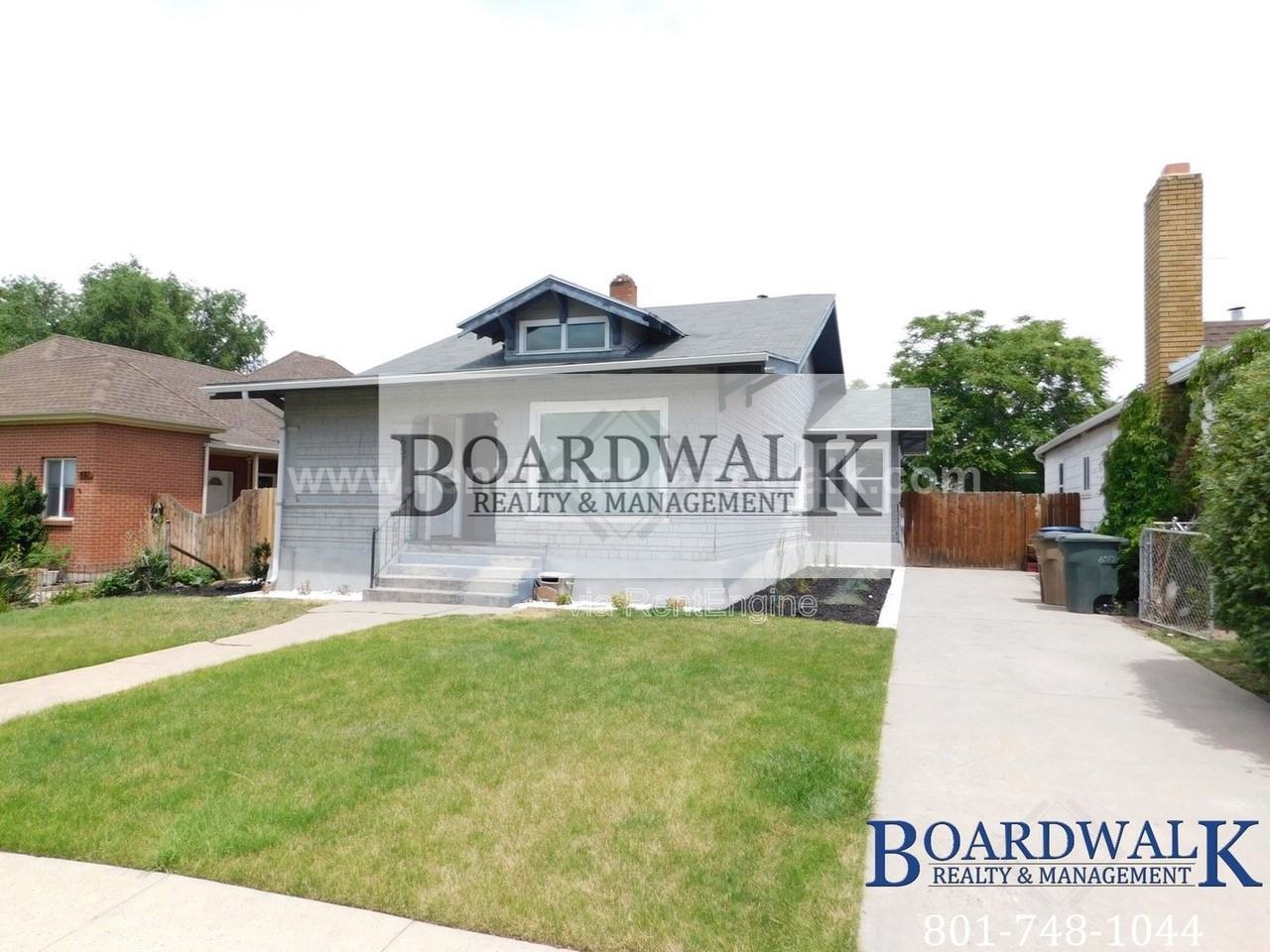 657 E Warnock Ave - Photo 3 of 37