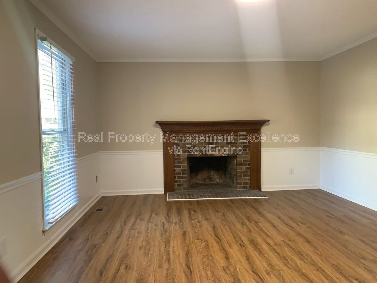 4437 Whisperwood Dr - Photo 2 of 36
