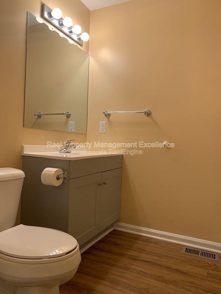 4437 Whisperwood Dr - Photo 7 of 36