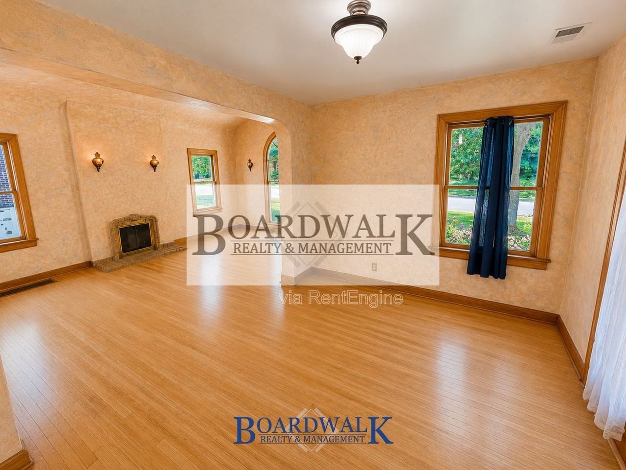 738 S 1300 E #4 - Photo 4 of 18