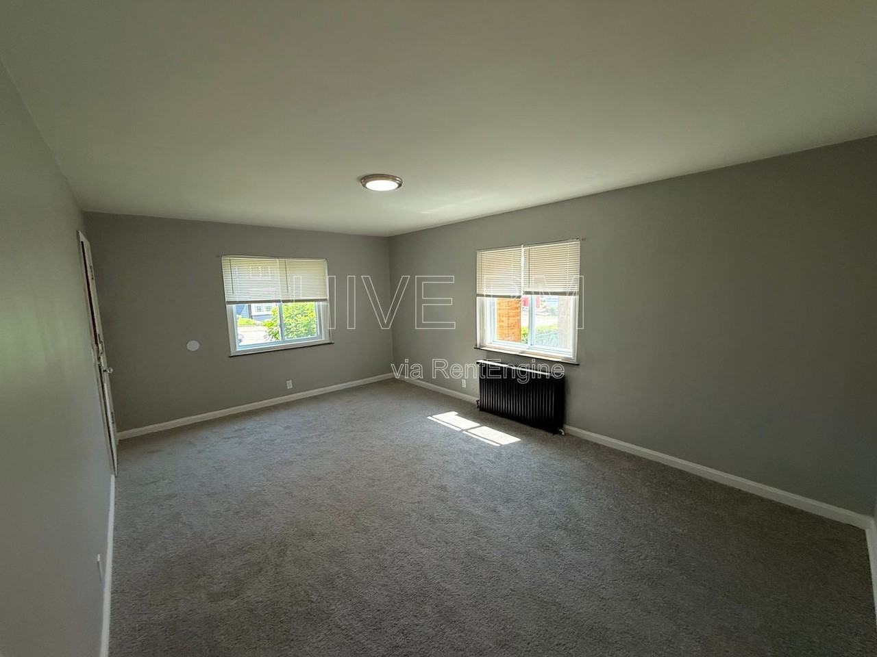 3135 Mozart Ave #2 - Photo 4 of 18