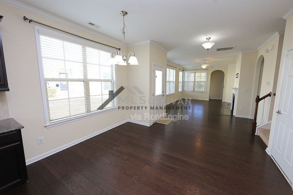 44 Argonaut Dr - Photo 7 of 22