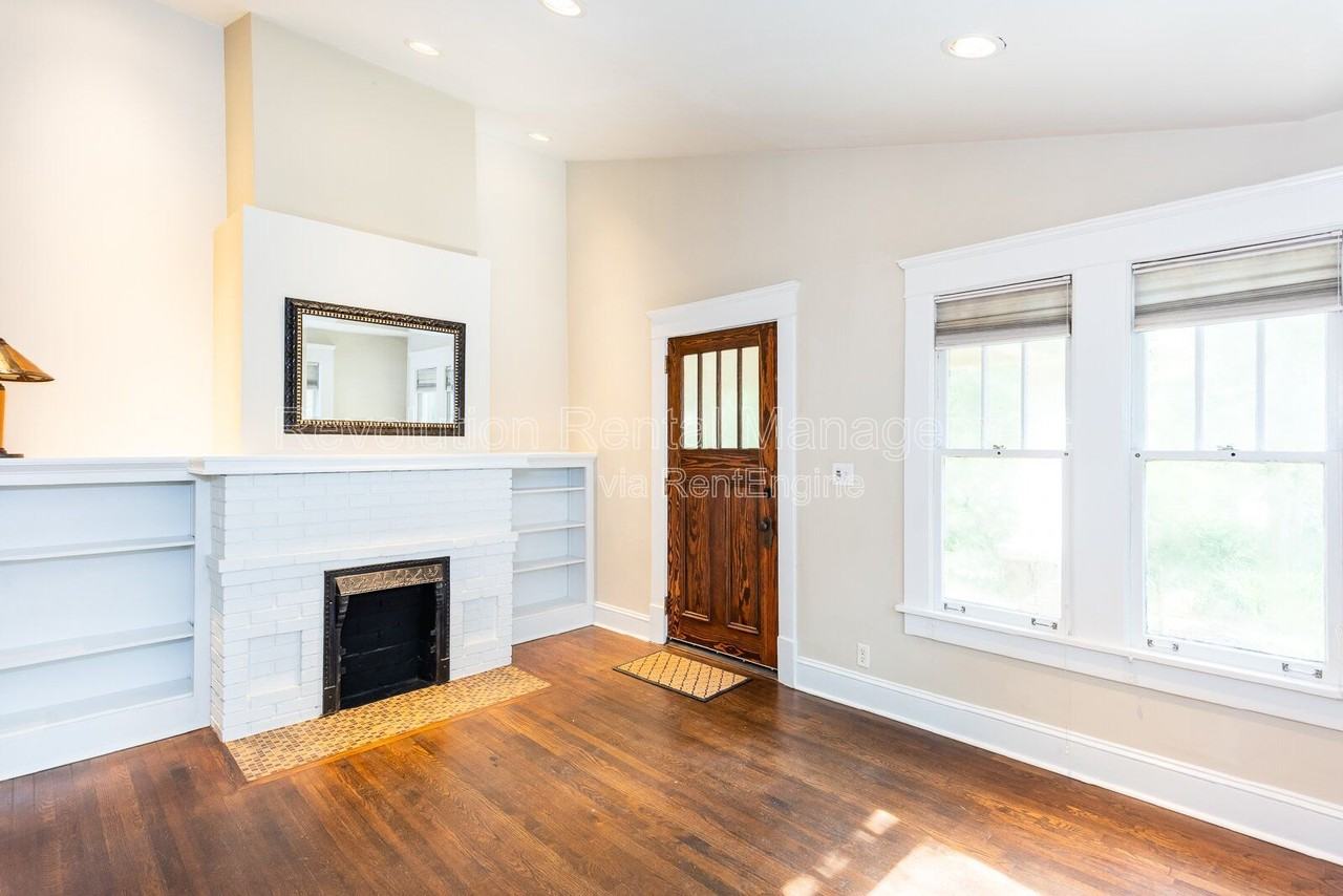 535 Atlanta Ave Se - Photo 5 of 31