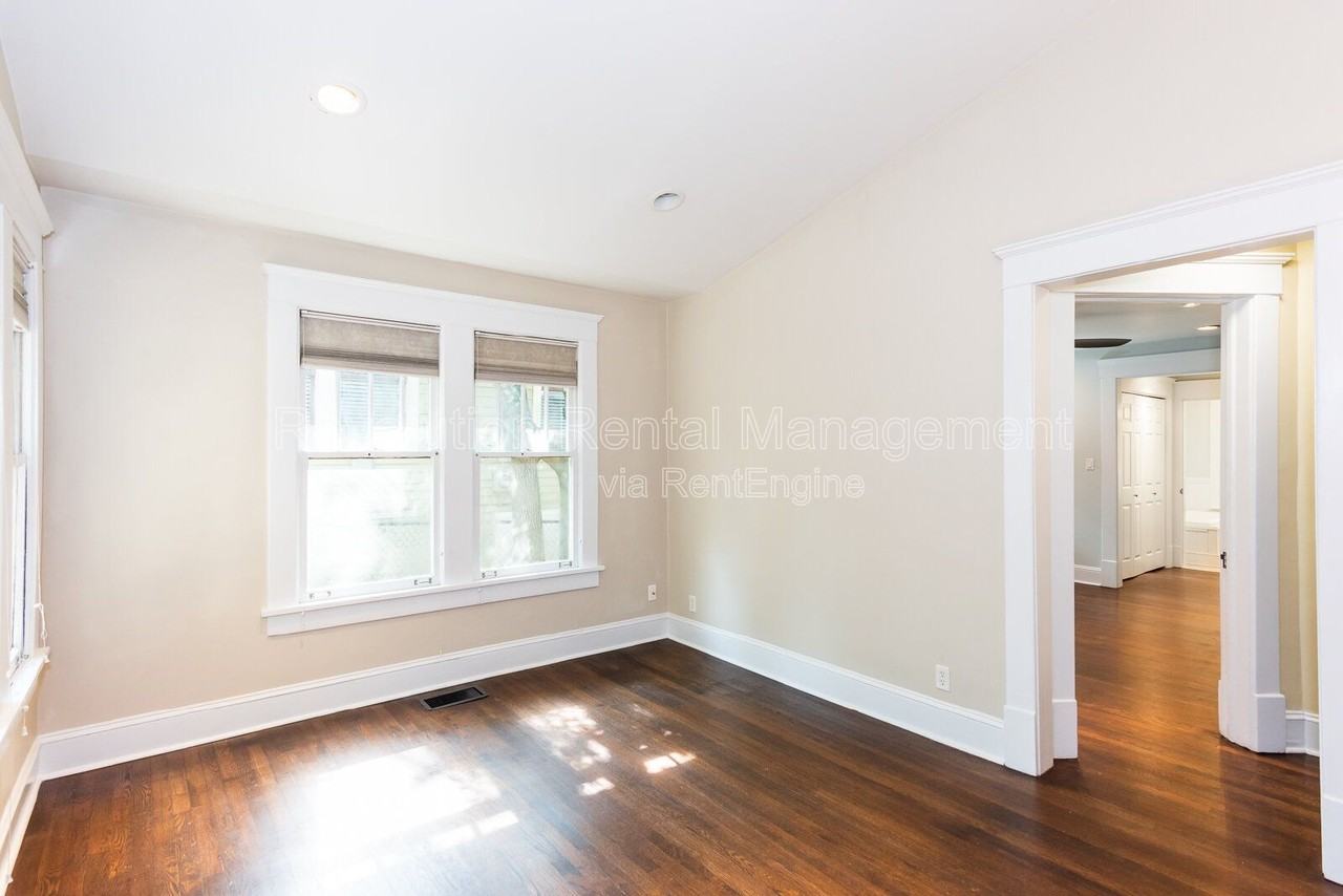 535 Atlanta Ave Se - Photo 6 of 31
