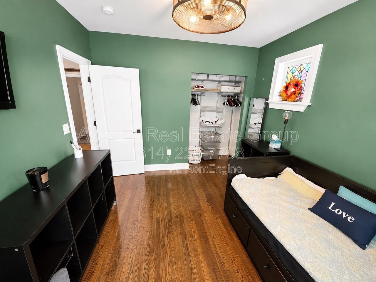 7534 Milan Ave - Photo 3 of 22