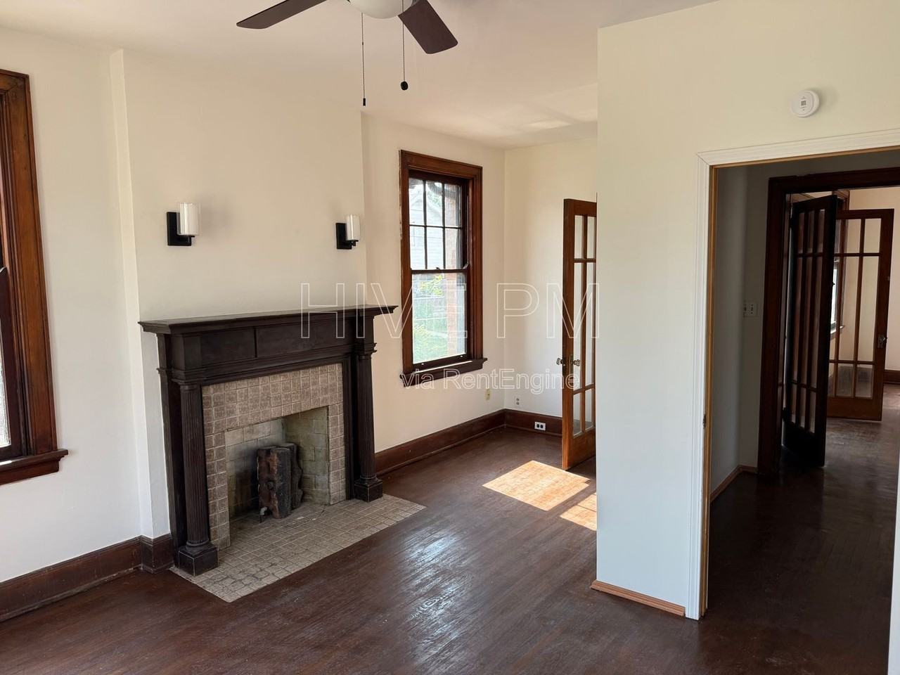 3745 Saint Lawrence Ave #1 - Photo 3 of 22