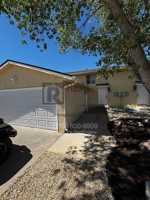 featured image of 326 W Golden Eagle Way