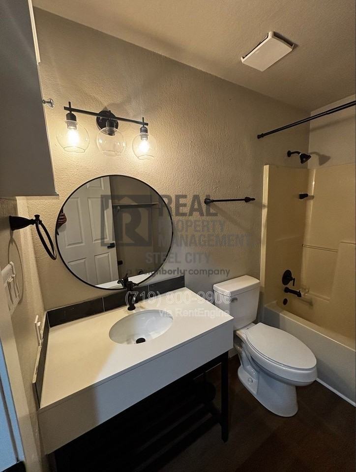 326 W Golden Eagle Way - Photo 6 of 24