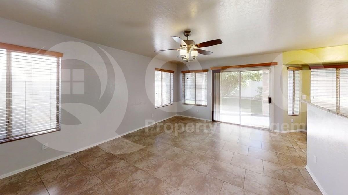 837 W Shellfish Dr - Photo 6 of 21