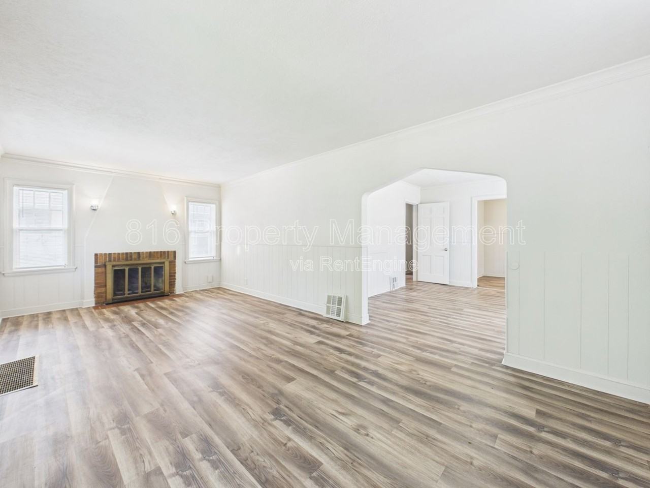5100 Brooklyn Ave - Photo 2 of 34