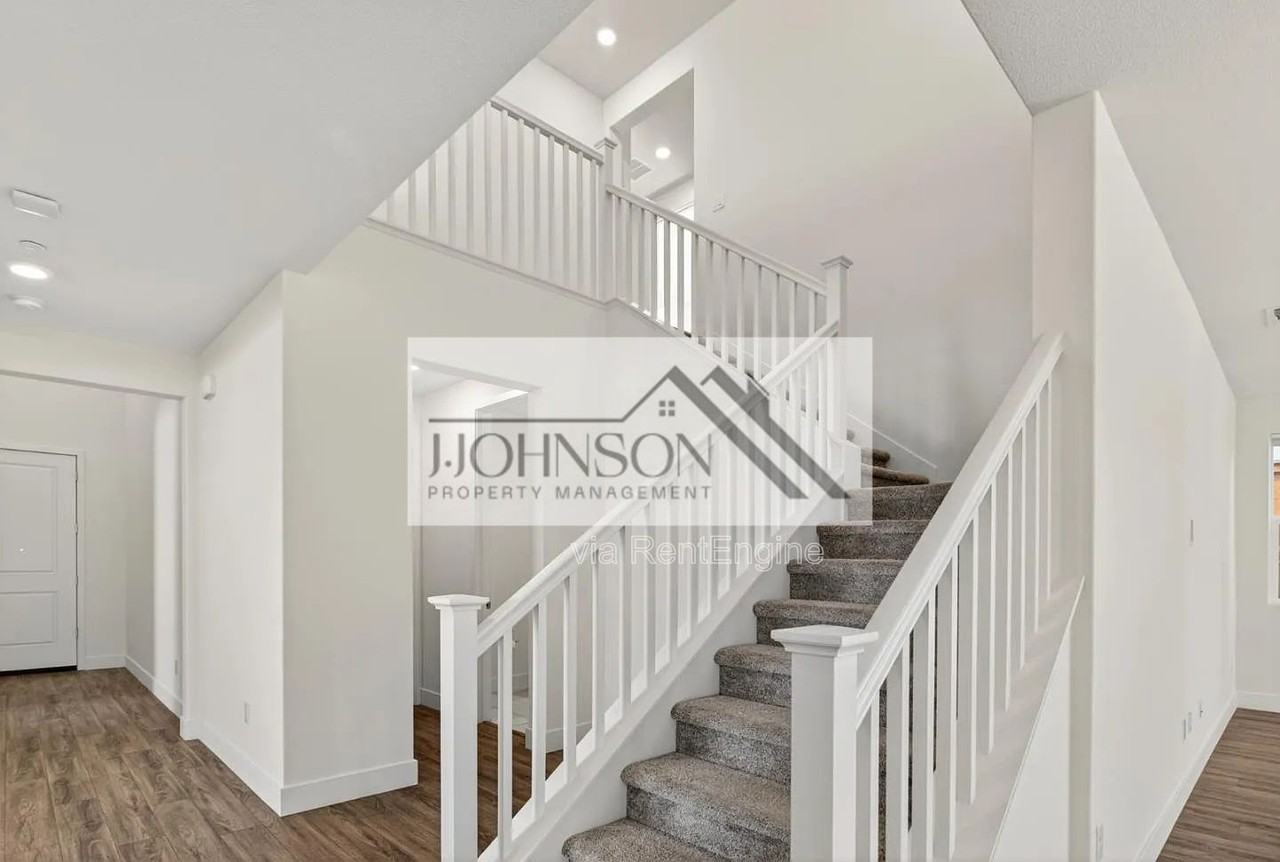 6640 Silverleaf Ct - Photo 3 of 13