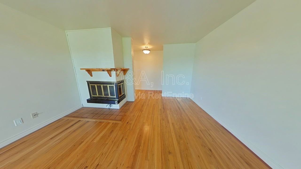 3725 Sw Hilltop Dr - Photo 2 of 17