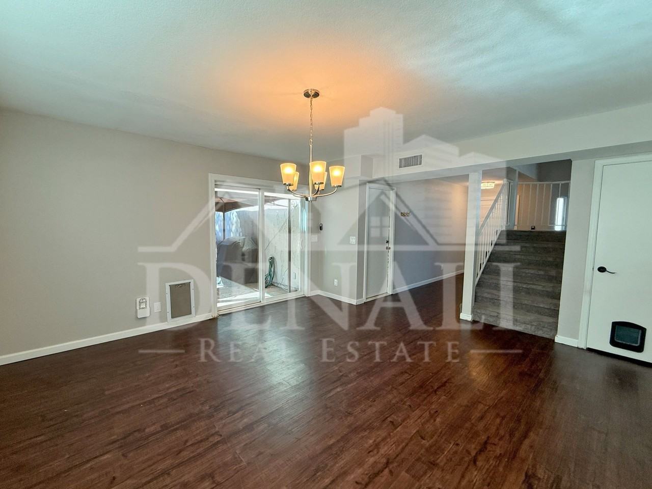 1114 S Surfside Dr - Photo 6 of 26
