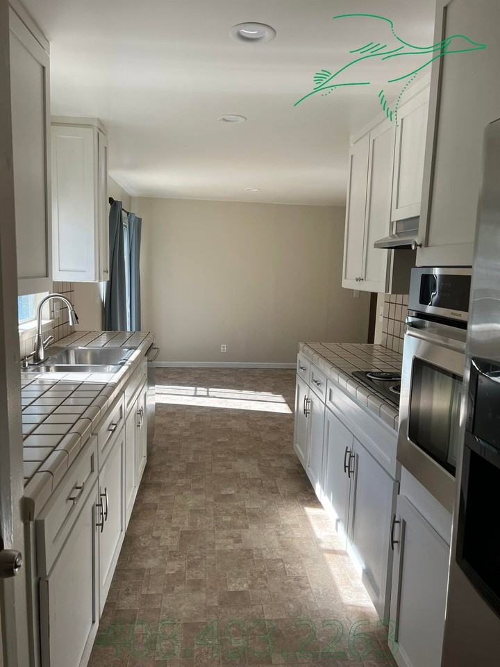 7941 Woodlark Way - Photo 7 of 30