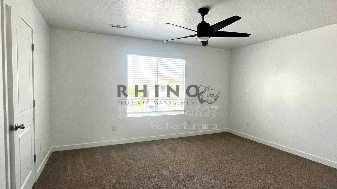 3579 W Cornfield Dr - Photo 5 of 15
