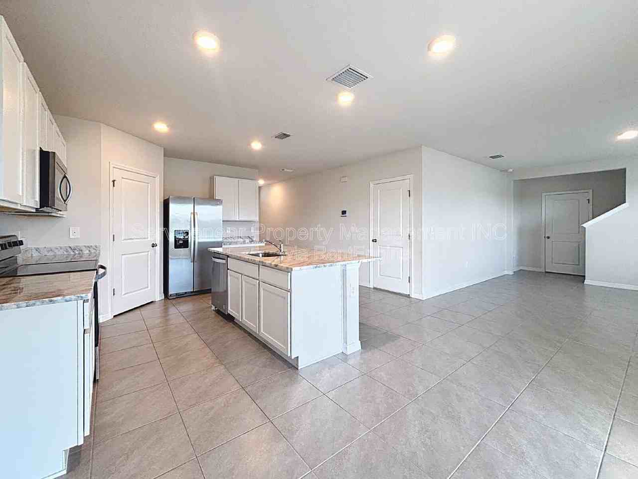 18002 Canopy Pl - Photo 7 of 45
