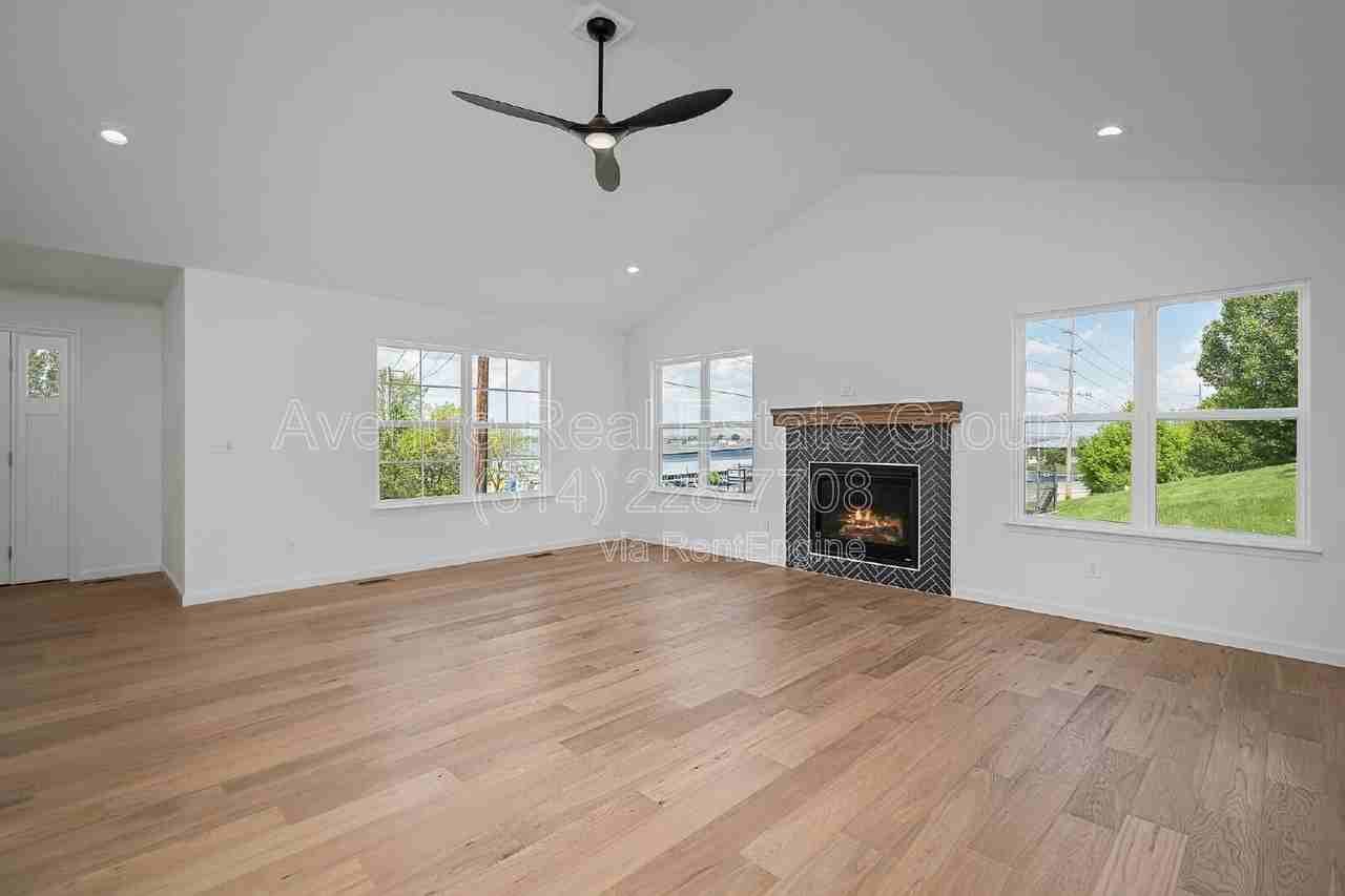 3038 Boschertown Rd - Photo 6 of 28