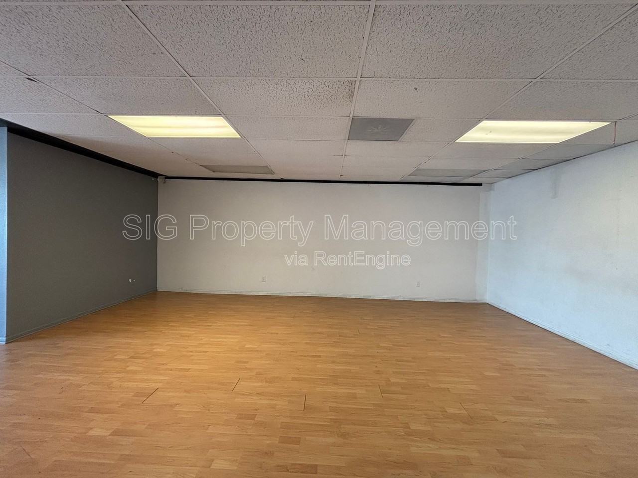 1727 N Vermont Ave #211 - Photo 4 of 7