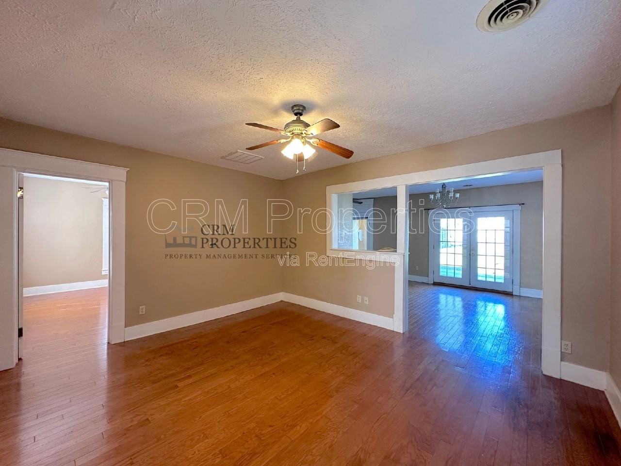 1021 S Purdum St - Photo 5 of 22