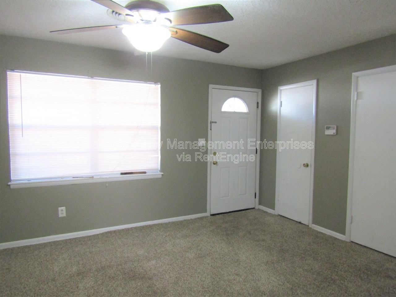 1214 Beaumont St - Photo 2 of 13