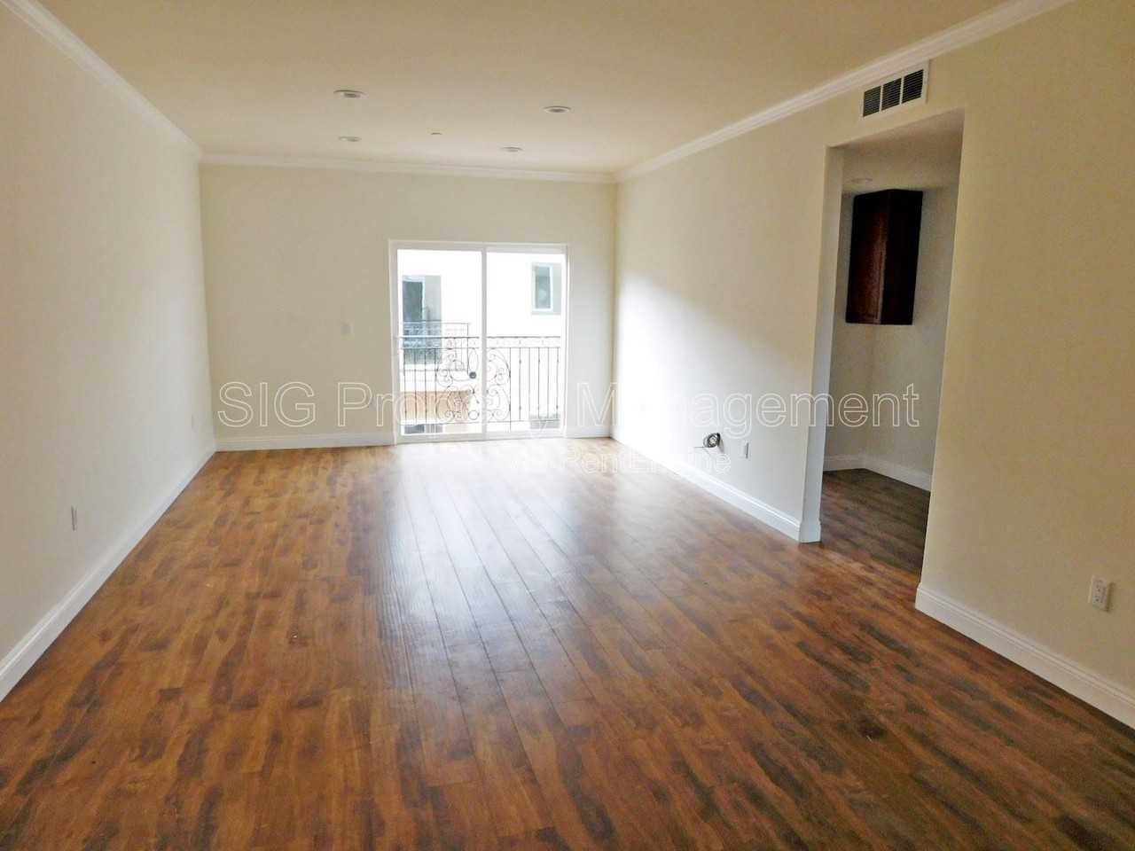 10215 Tujunga Canyon Blvd #106 - Photo 6 of 25
