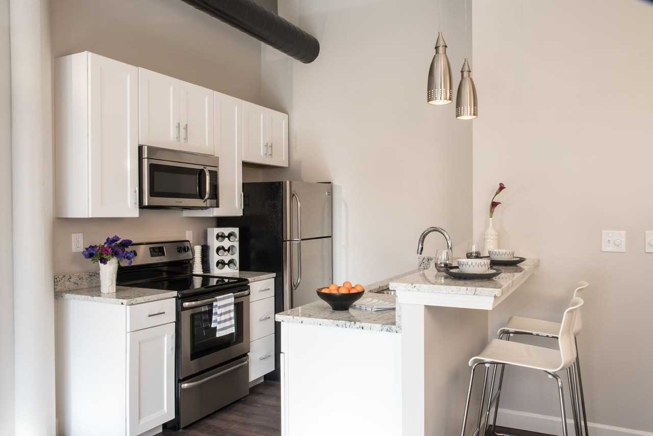 Rutger Lofts In Lafayette Square - Photo 3 of 44