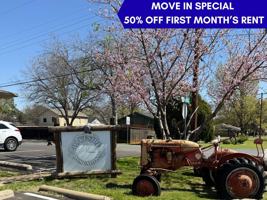 featured image of 625 Redbud Ln