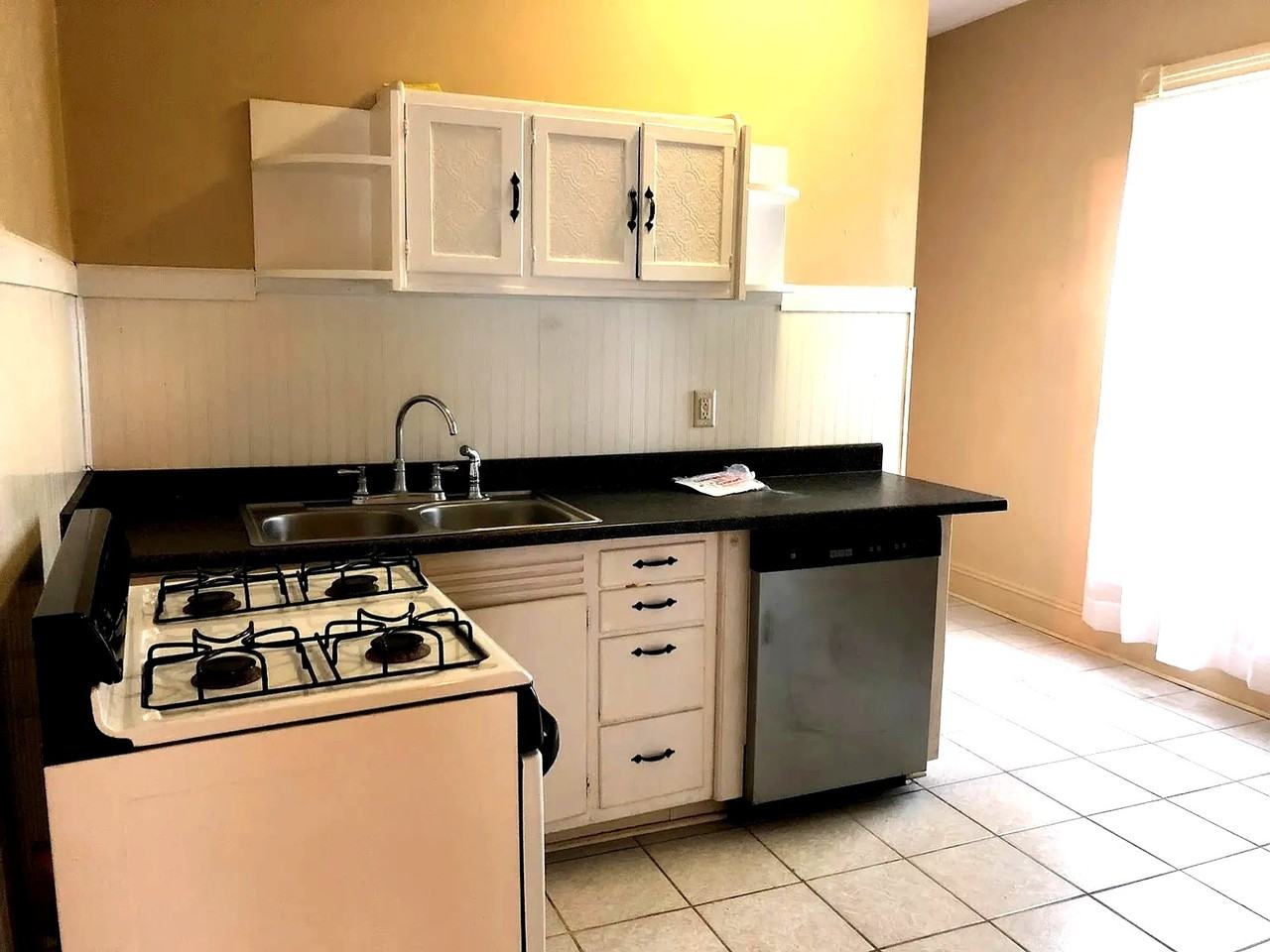 1112 S Fell Ave Apt 2s - Photo 6 of 10