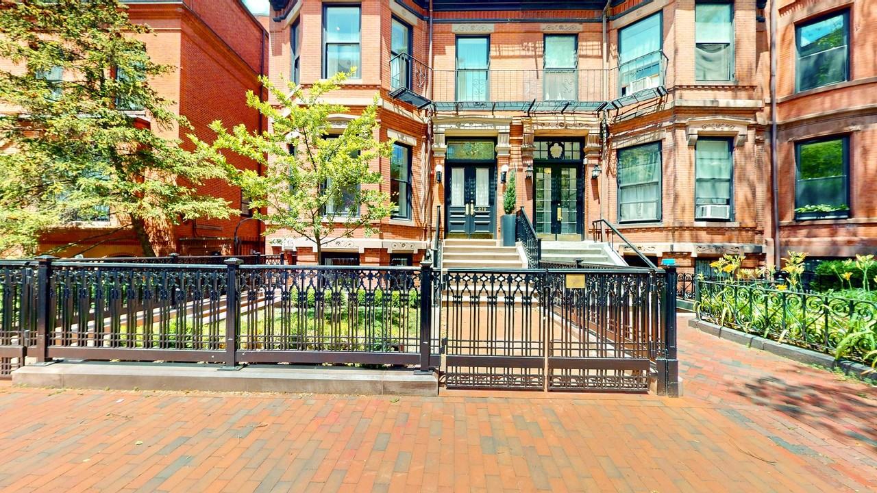 277 Marlborough St