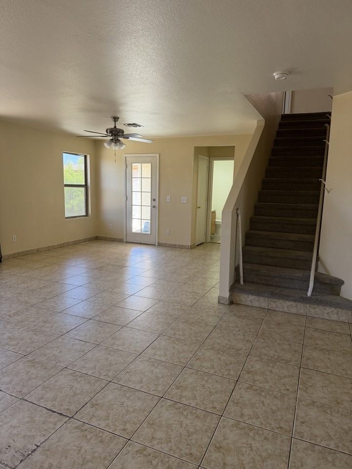 12852 N B St - Photo 7 of 22