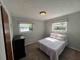 featured image of 912 S 24th St