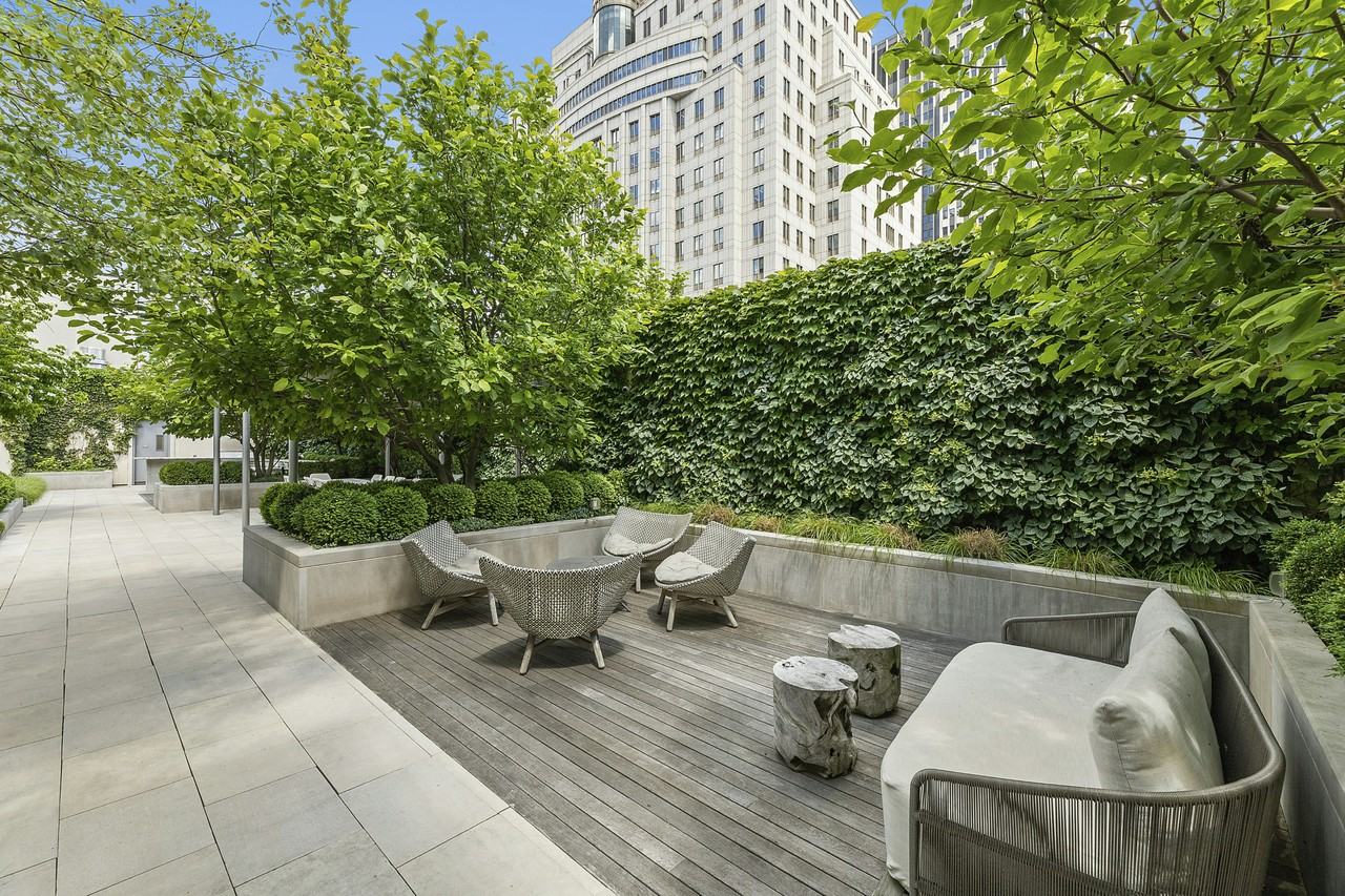 49 Chambers St #8E