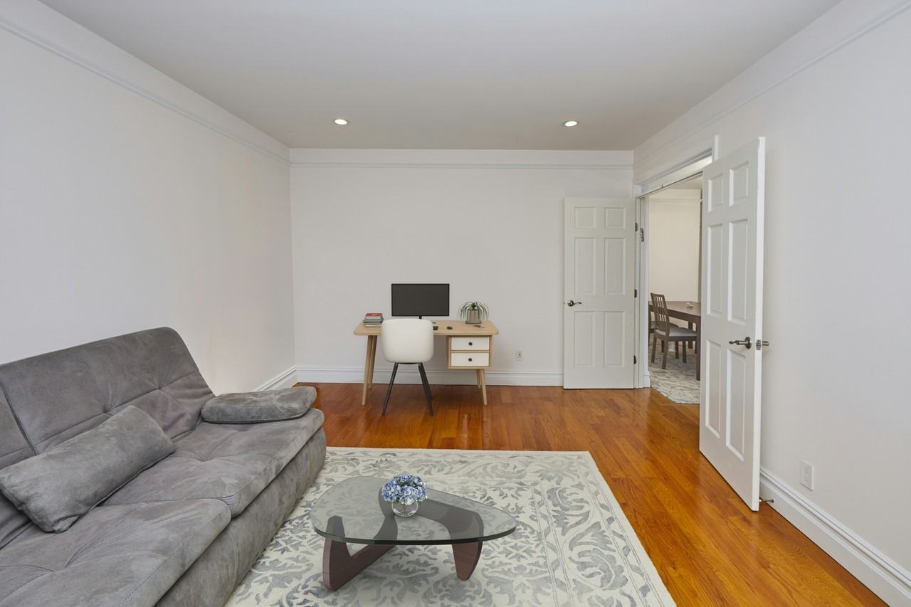 402 E 74th St #4G - Photo 2 of 7