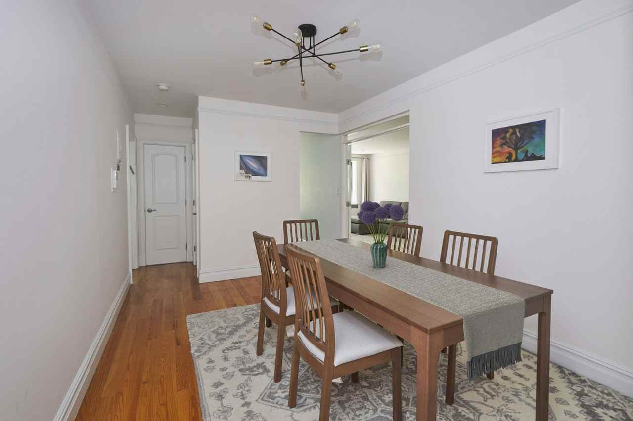 402 E 74th St #4G - Photo 4 of 7