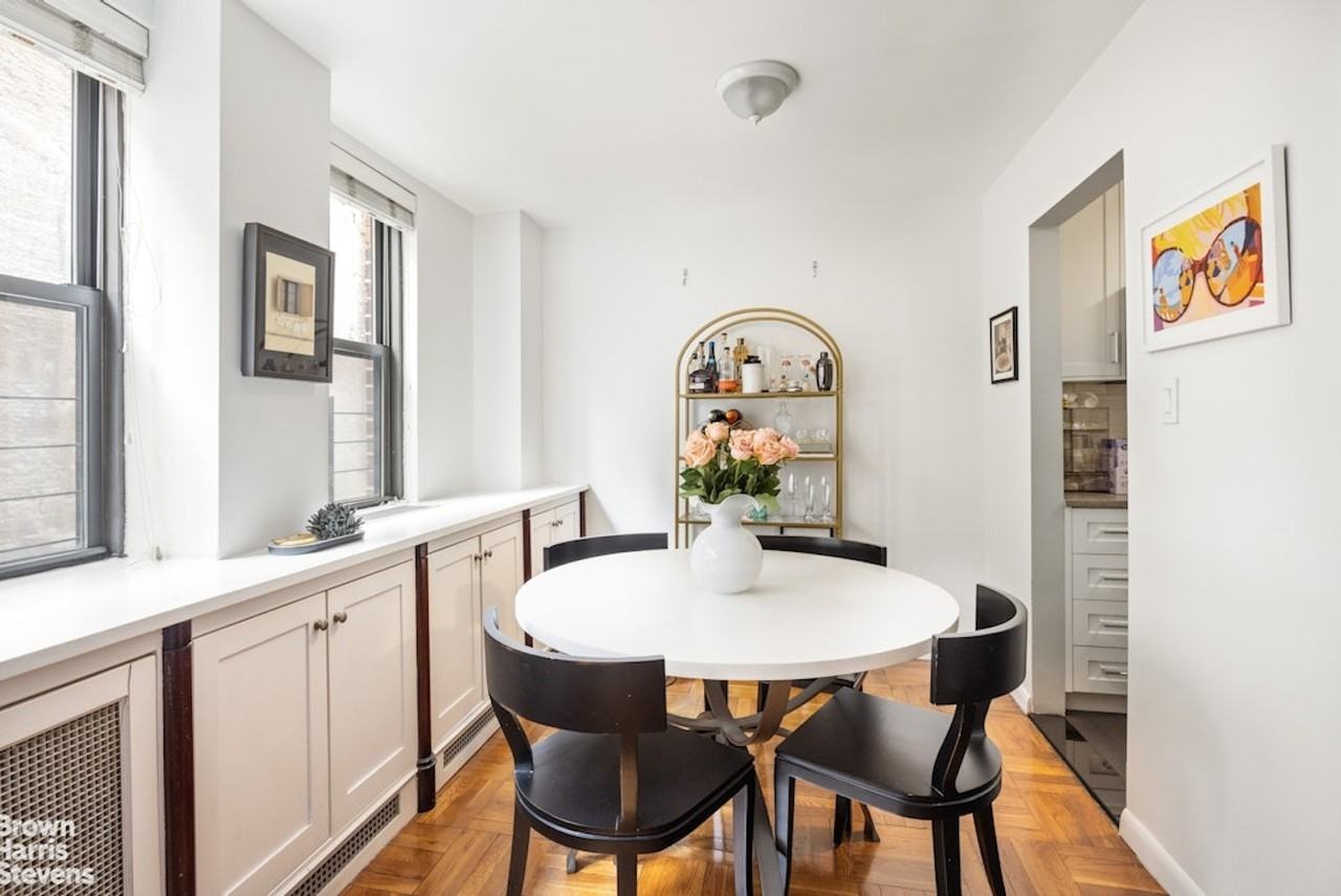 239 E 79th St #2M - Photo 3 of 10