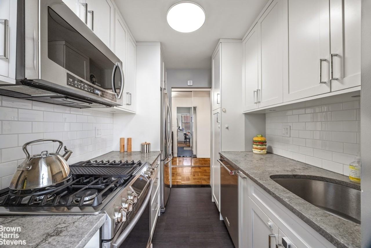 239 E 79th St #2M - Photo 4 of 10