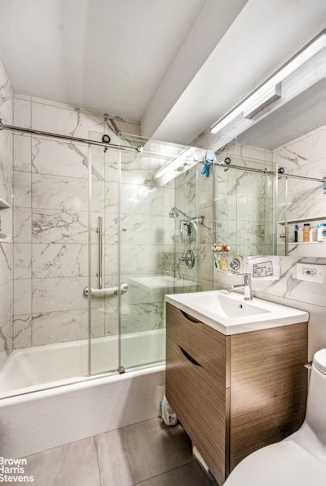 239 E 79th St #2M - Photo 7 of 10
