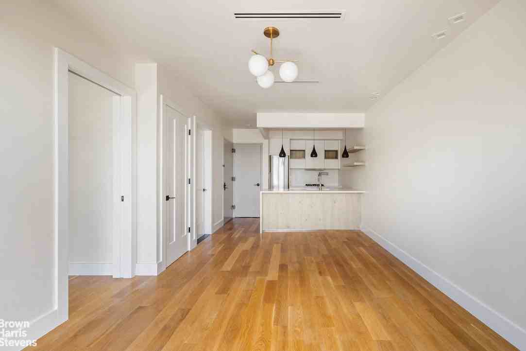 77 Kingsland Ave #4F - Photo 3 of 10