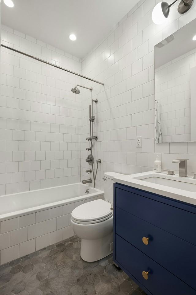 558 W 150th St #201 - Photo 6 of 8