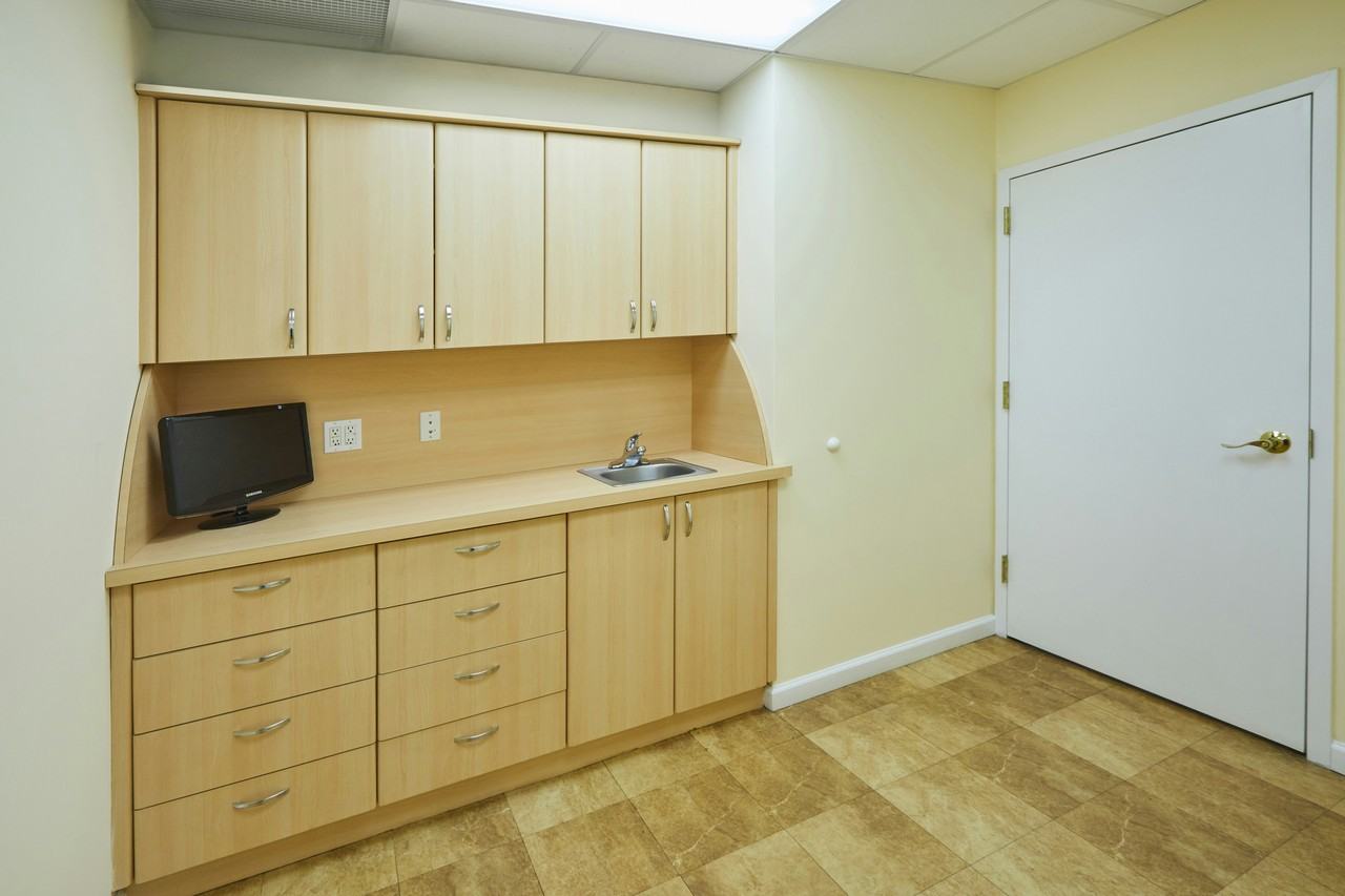 3533 Riverdale Ave #1 - Photo 3 of 9
