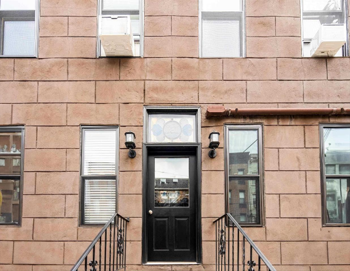 131 Madison St #1L