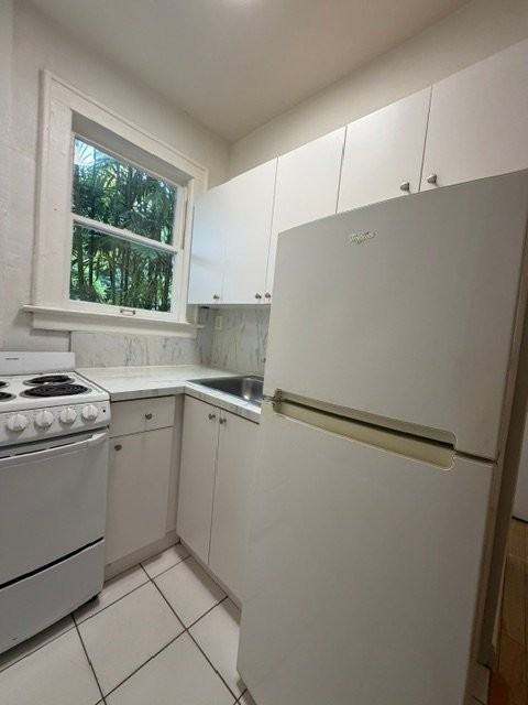 1615 Pennsylvania Ave - Photo 3 of 6