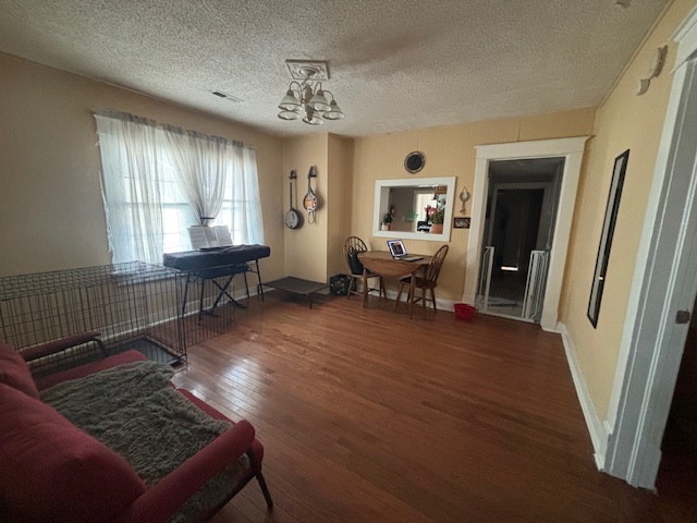 2201 Morena St - Photo 7 of 22