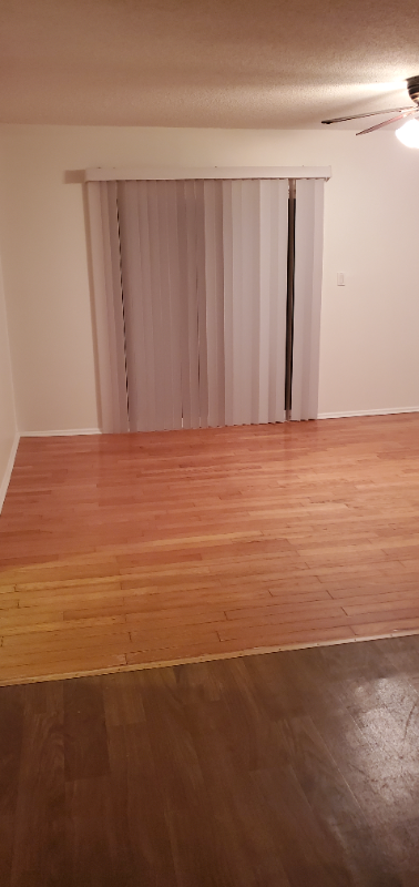 601 Riverhill Cir #B3 - Photo 5 of 18